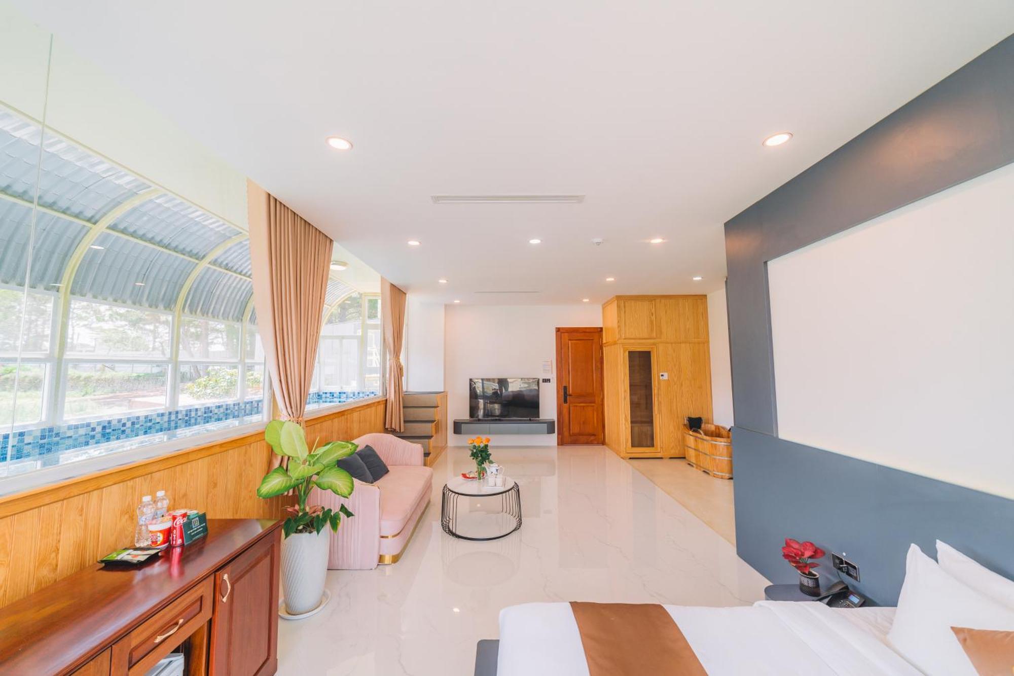 Quy Tai Premium Hotel Далат Экстерьер фото